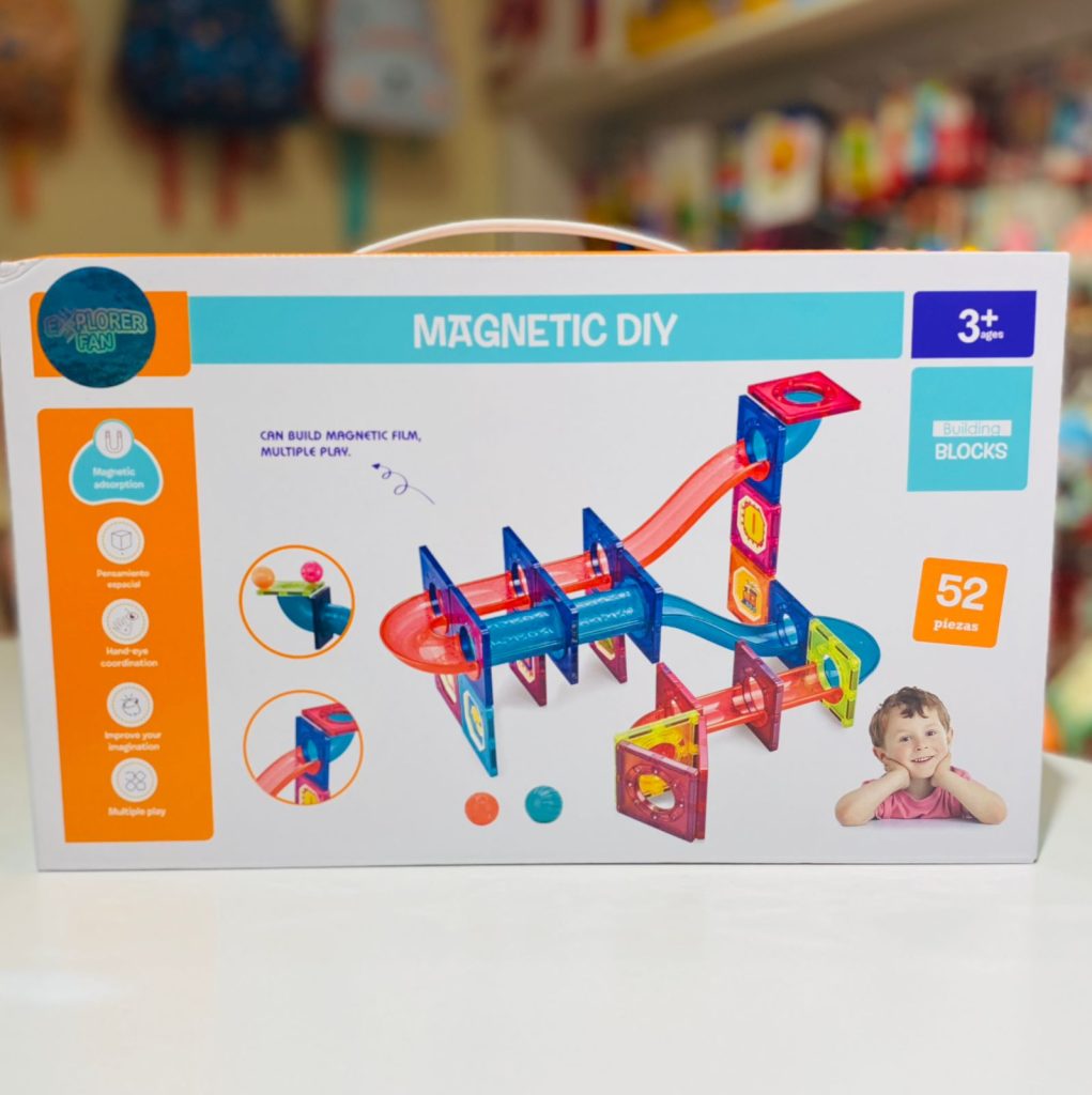 Juego/Bloques Magnéticos Laberinto, 52 p.