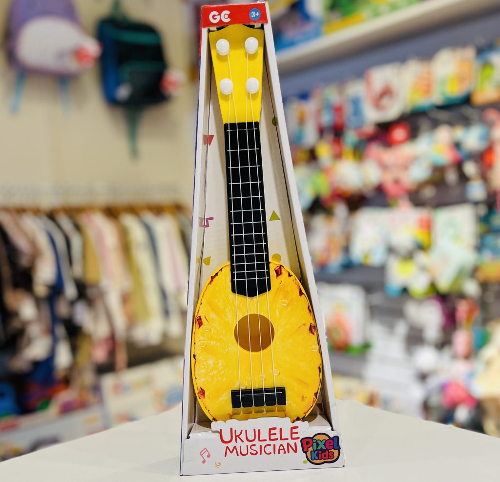 Guitarra Ukelele Decorada 4 cuerdas - Ananá