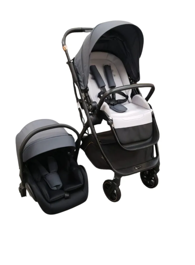 Coche Ultraplegable + Huevito Milo TS - Gris